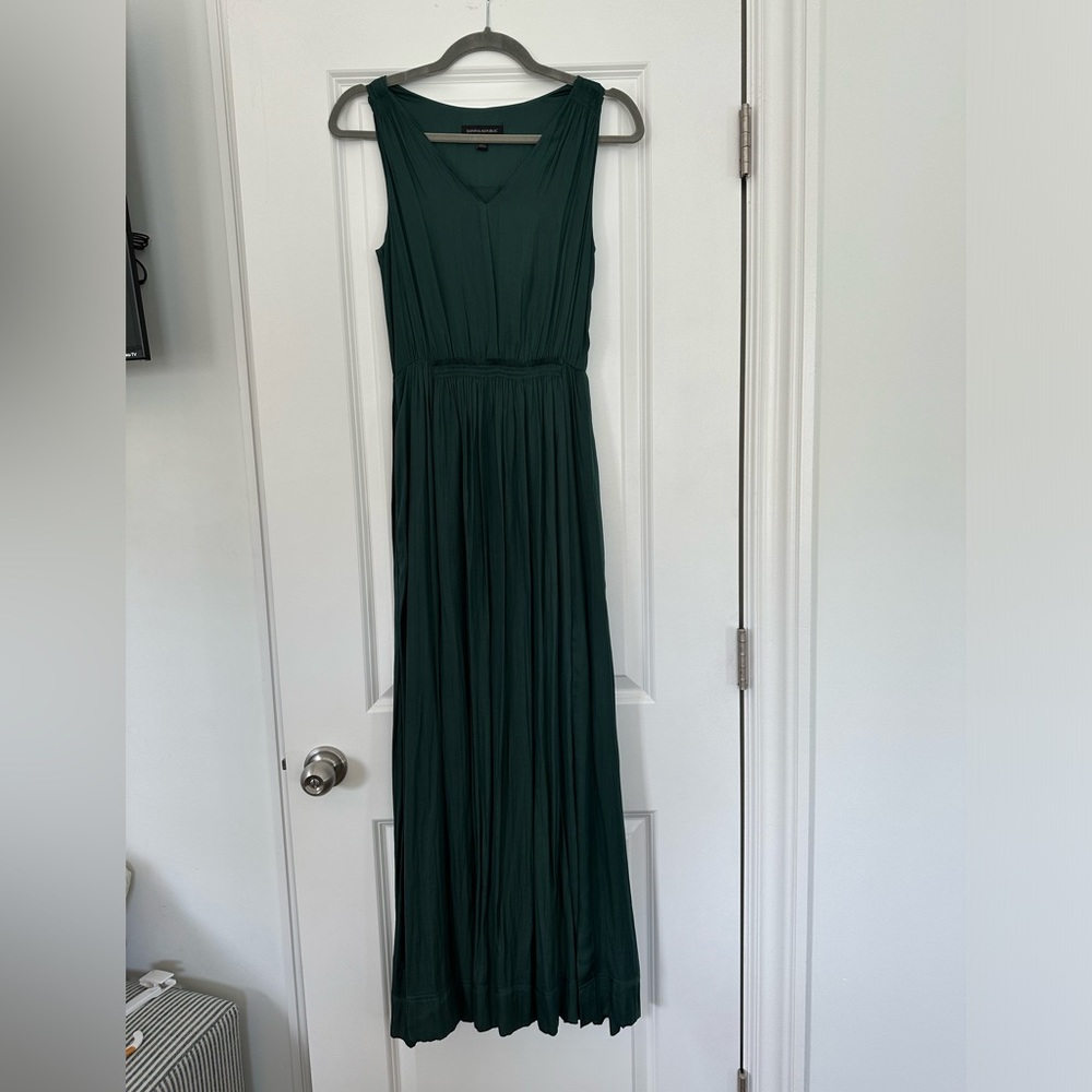 Banana Republic green floor length dress